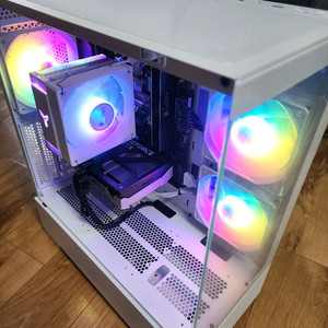 라이젠 9600/5060ti/32GB램 게이밍 컴퓨터 본체
