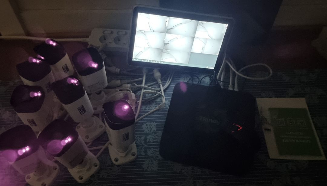 FHD IP CCTV 8대 + 8채널 NVR 풀세트--2