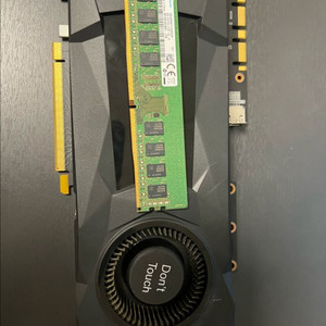 Gtx1070-8g DDR5 그래픽카드와 삼성8기가렘 묶어서 팝니다. 이미지