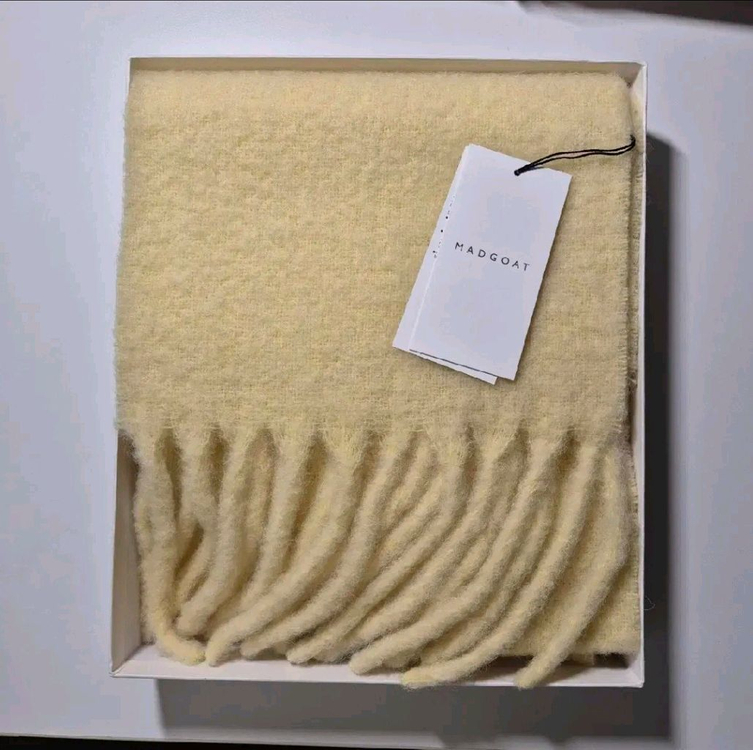 매드고트 mdgt 청키 스카프 솔리드 레몬--1