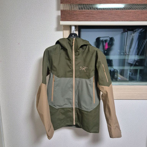 아크테릭스 러쉬 스키복 판매합니다 이미지