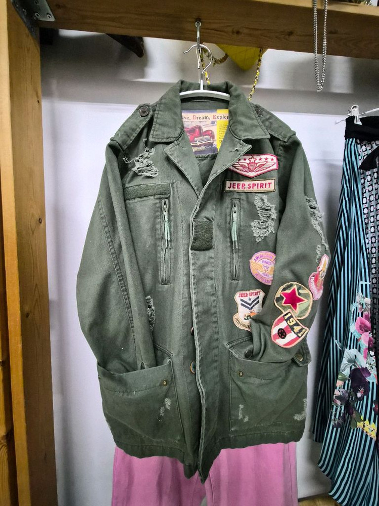 디젤 자수와팬 빈티지 워싱 야상.better 핑크데님--1