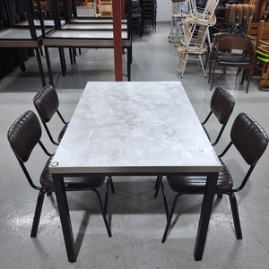 130번 식당 4인용 식탁세트 중고식당가구 판매 업소용테이블 음식점 탁자 식당의자