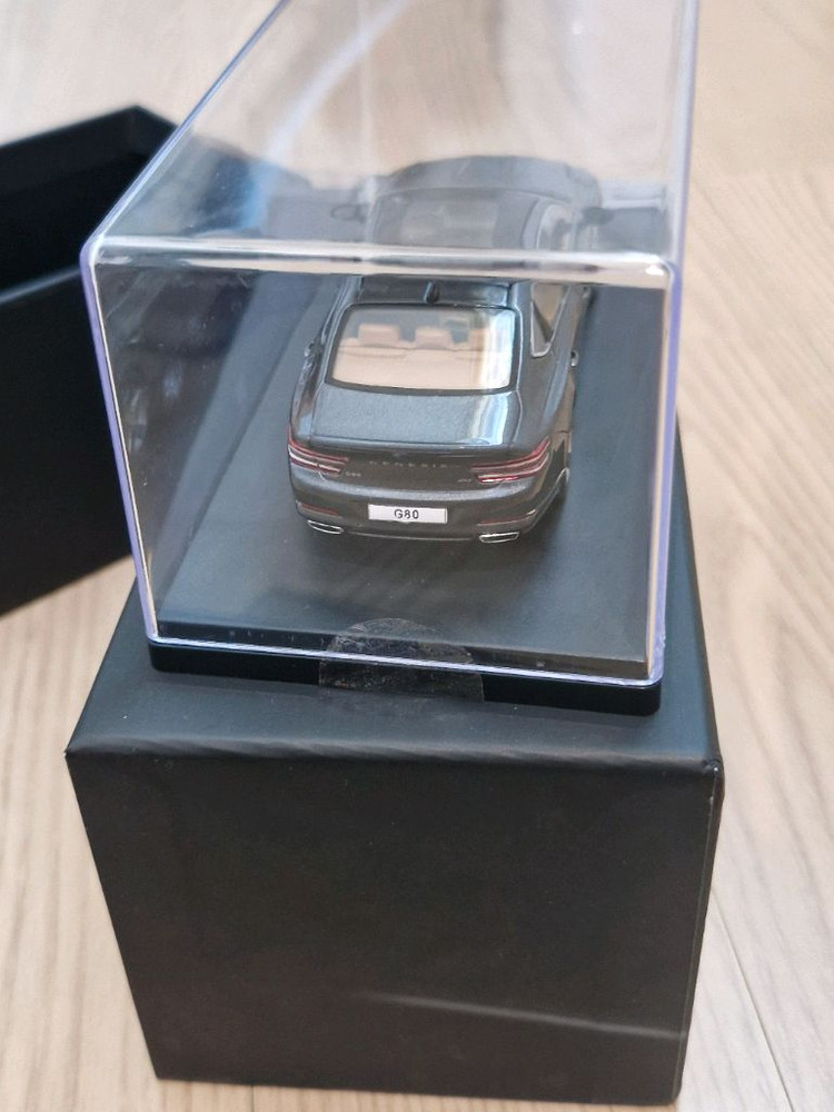 1:43제네시스 G80다이캐스트--8