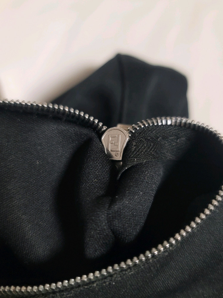 정품 펜디가방 토트백,숄더백(디올샤넬보테가루이비통구찌셀린느생로랑발렌시아가)--6