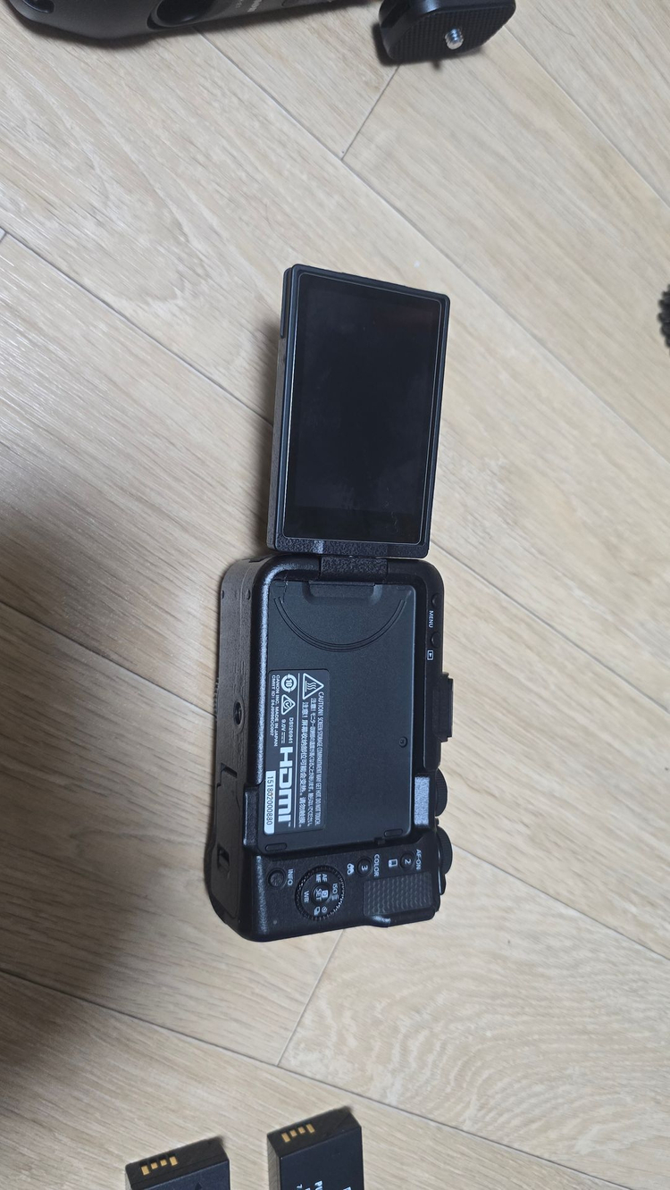 캐논 R50V, 렌즈, 악세사리 일괄 판매--5