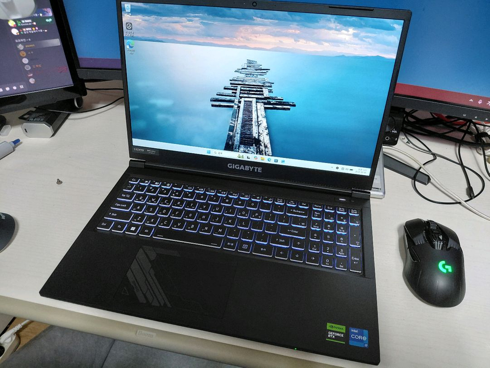 144hz i7 13620H RTX4060 게이밍 노트북--0