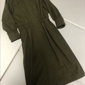 제평 경원 카키 바스락 벌룬 셔츠 롱 원피스 밴딩 하객룩 결혼식 타임마인랑방오브제미샤스타일