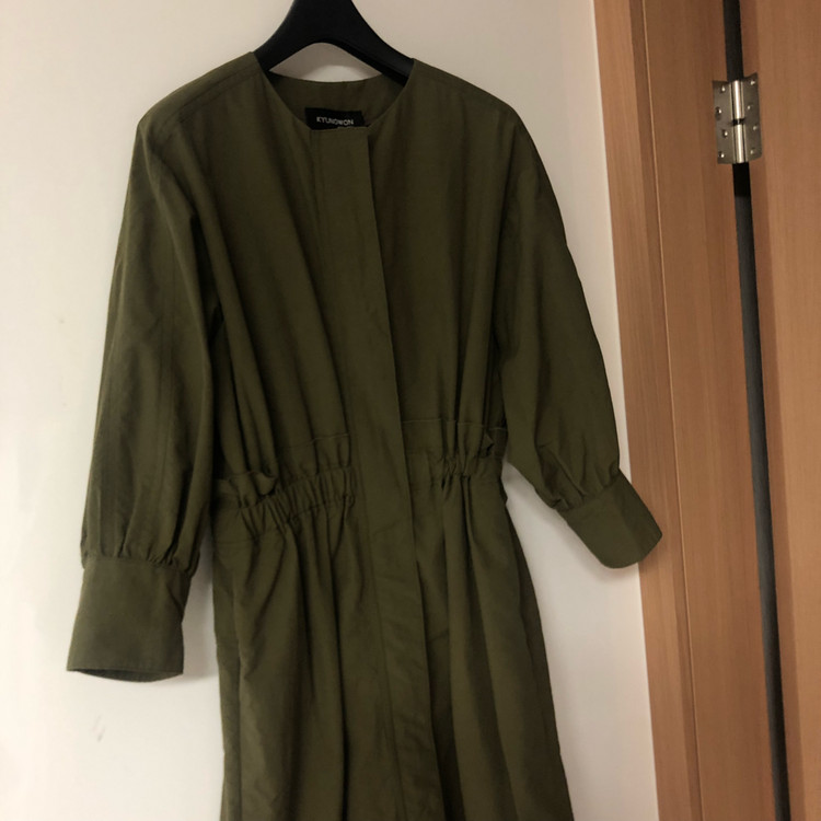 제평 경원 카키 바스락 벌룬 셔츠 롱 원피스 밴딩 하객룩 결혼식 타임마인랑방오브제미샤스타일--3