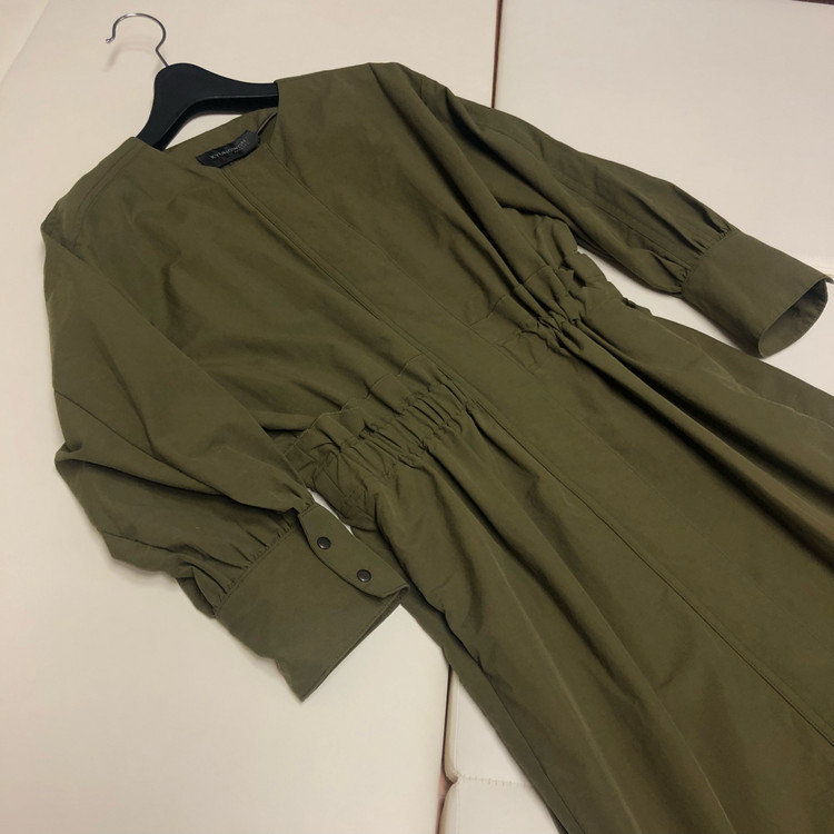 제평 경원 카키 바스락 벌룬 셔츠 롱 원피스 밴딩 하객룩 결혼식 타임마인랑방오브제미샤스타일--4