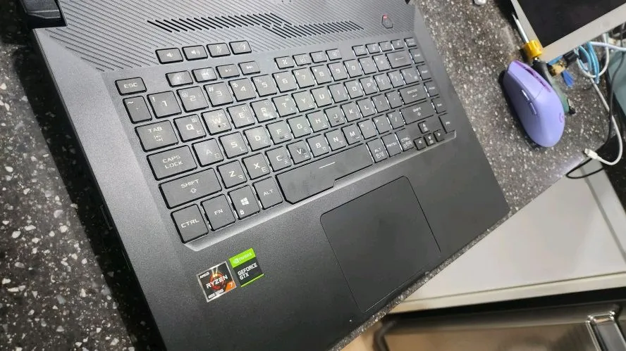 아수스 제피러스 G15 게이밍 노트북/GTX1660Ti,240Hz 이미지