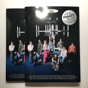 NCT 127 FACT CHECK 앨범 2개 이미지