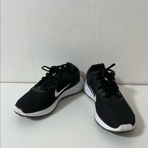 240 나이키 레볼루션6 운동화