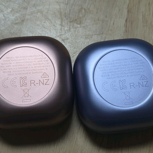 갤럭시 버즈 라이브 브론즈/버즈1 프로 팬텀 바이올렛 본체