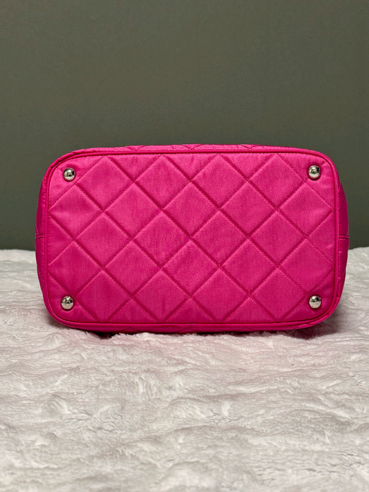 프라다 가방 나일론 퀄팅 체인백 숄더백 거의새것 (정품)프라다구찌샤넬루이비통셀린느발렌시아가토즈미우미우디올모터백--6