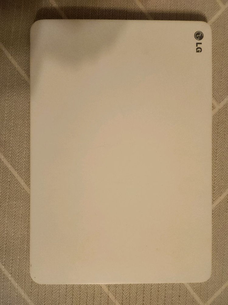 외관은 멀쩡한 LG그램 노트북(13Z94, 부품용)--2