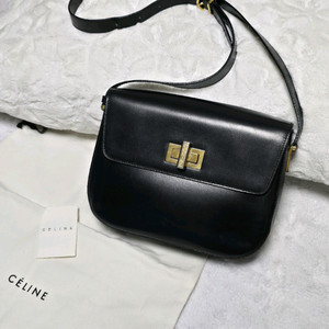 셀린느 가방 크로스백 숄더백 (정품)프라다구찌샤넬루이비통셀린느발렌시아가토즈미우미우디올모터백