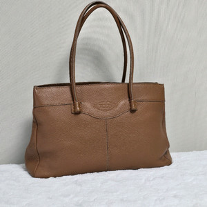 토즈 가방 토트백 숄더백 (정품)프라다구찌샤넬루이비통셀린느발렌시아가토즈미우미우디올모터백