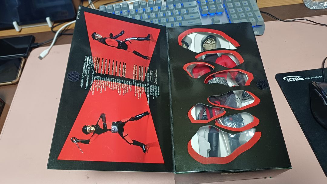 1/8 가면라이더 쇼커 시리즈 피규어 6개 일괄--2