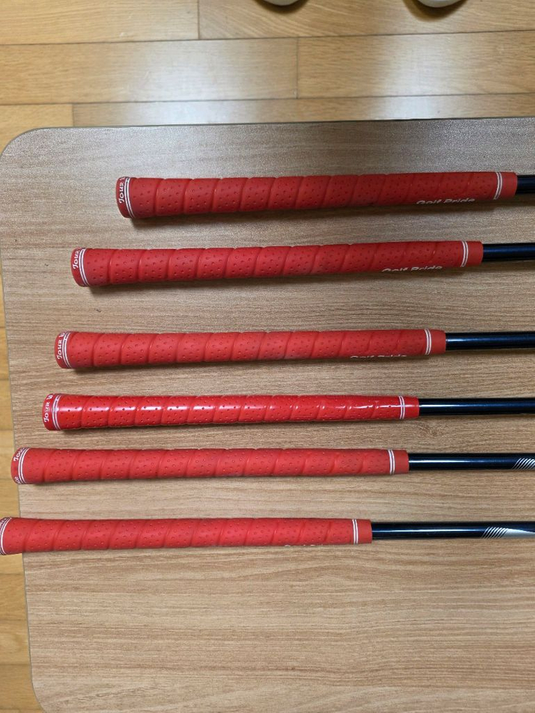 젝시오 MP-500 카본 그라파이트 6 아이언 세트 (5-P) 이미지