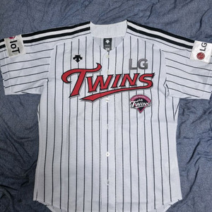 LG트윈스 데상트 홈 유니폼 사이즈 105