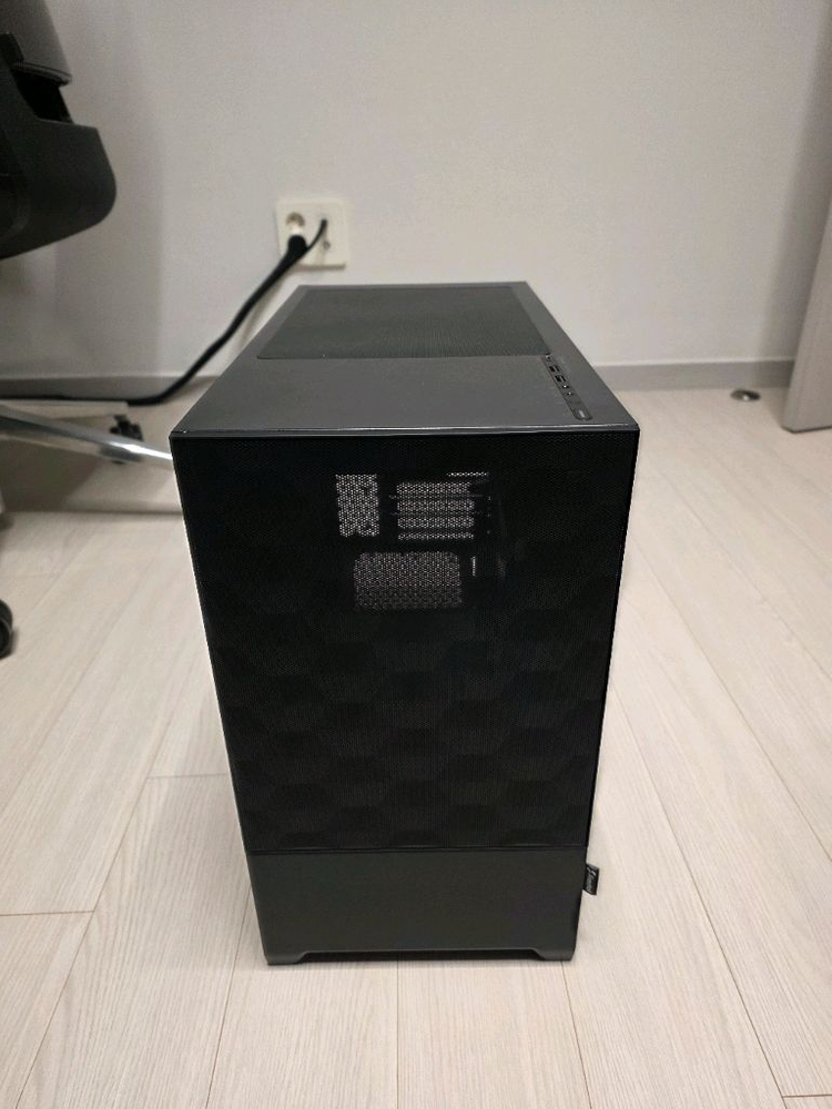 프렉탈디자인 팝미니 에어--0