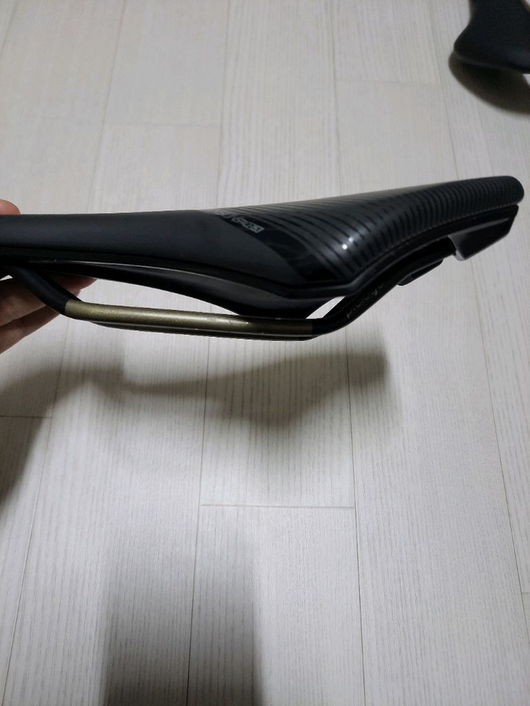 프롤로고 디멘션 티록스 안장 153mm--3