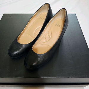 [36,230] 닥스 여성 5cm 정장구두 면접구두 블랙 기본 펌프스 이미지