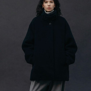 네세서리 시어링 하프코트 블랙