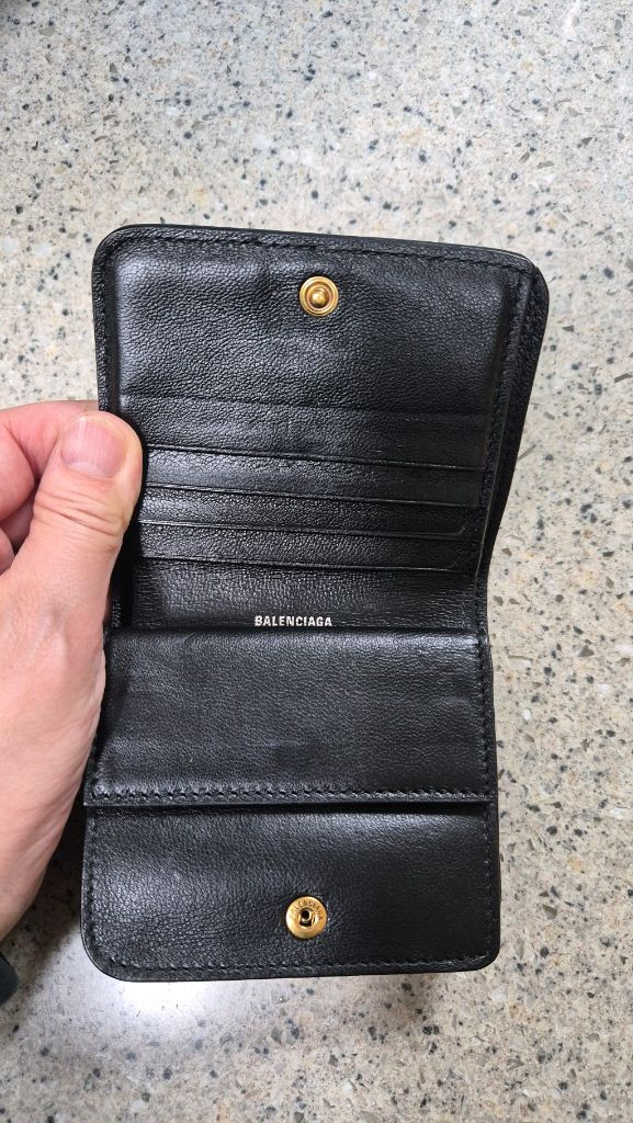 발렌시아가 로고 반지갑--1