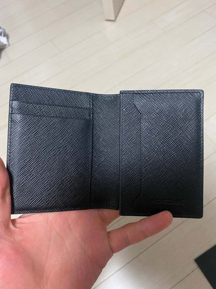 몽블랑 사피아노 명함 반지갑 이미지