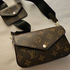 루이 펠리시 스트랩백