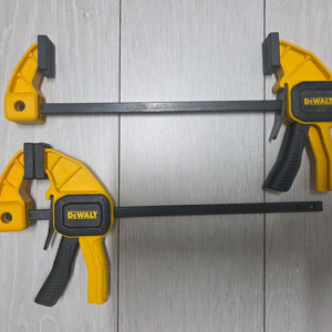 디월트 정품 클램프