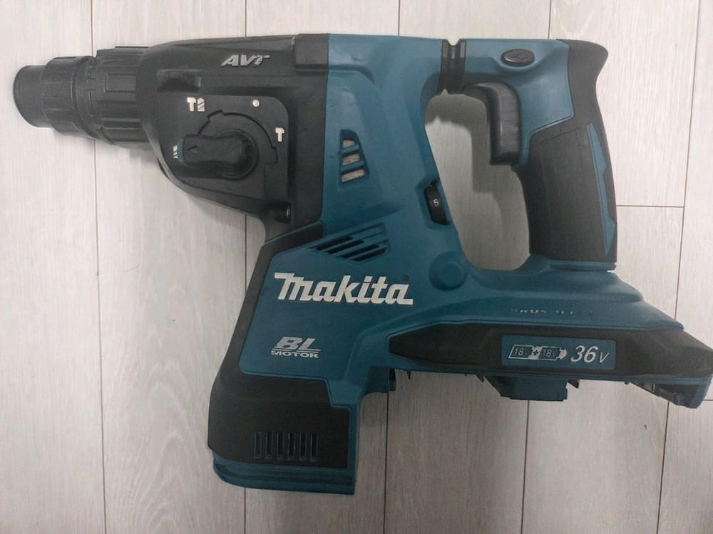 마끼다 함마드릴 로타리 해머드릴 DHR282Z 이미지