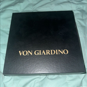 본쟈르디노 팔찌 팝니다 이미지