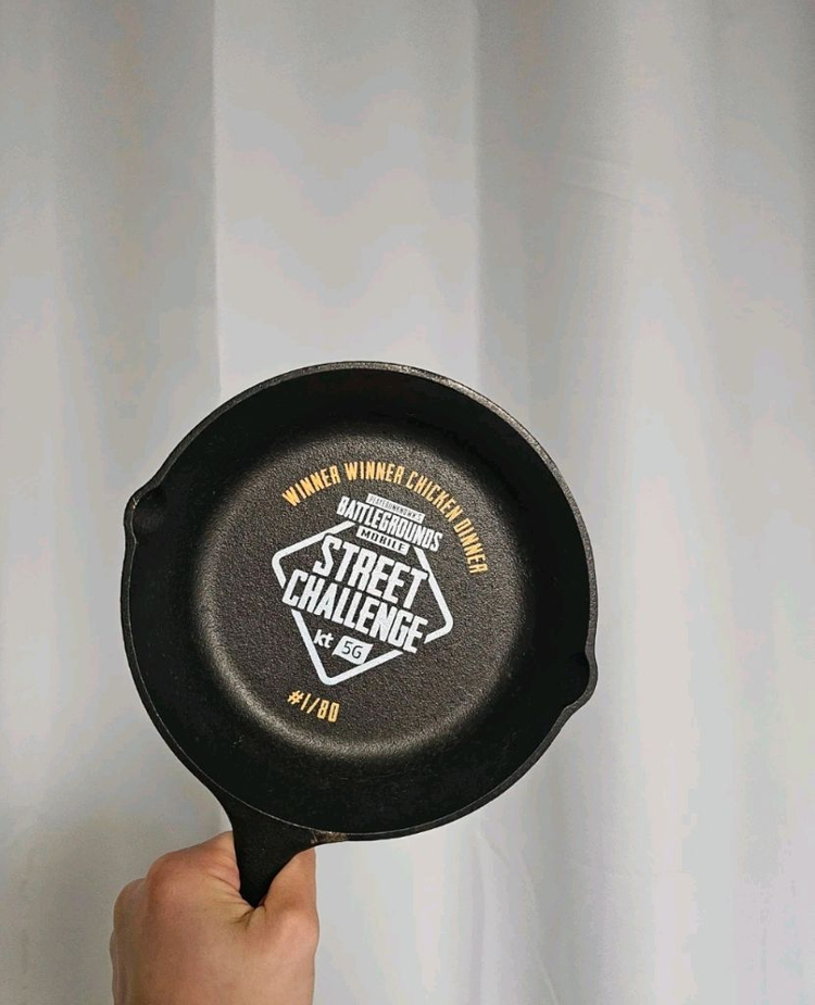 배틀그라운드 우승 트로피 이미지