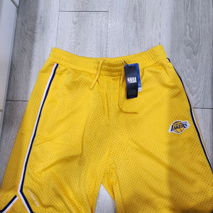 NBA 레이커스 반바지 옐로우 L 새상품