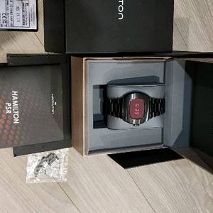 해밀턴 펄사 디지털 시계