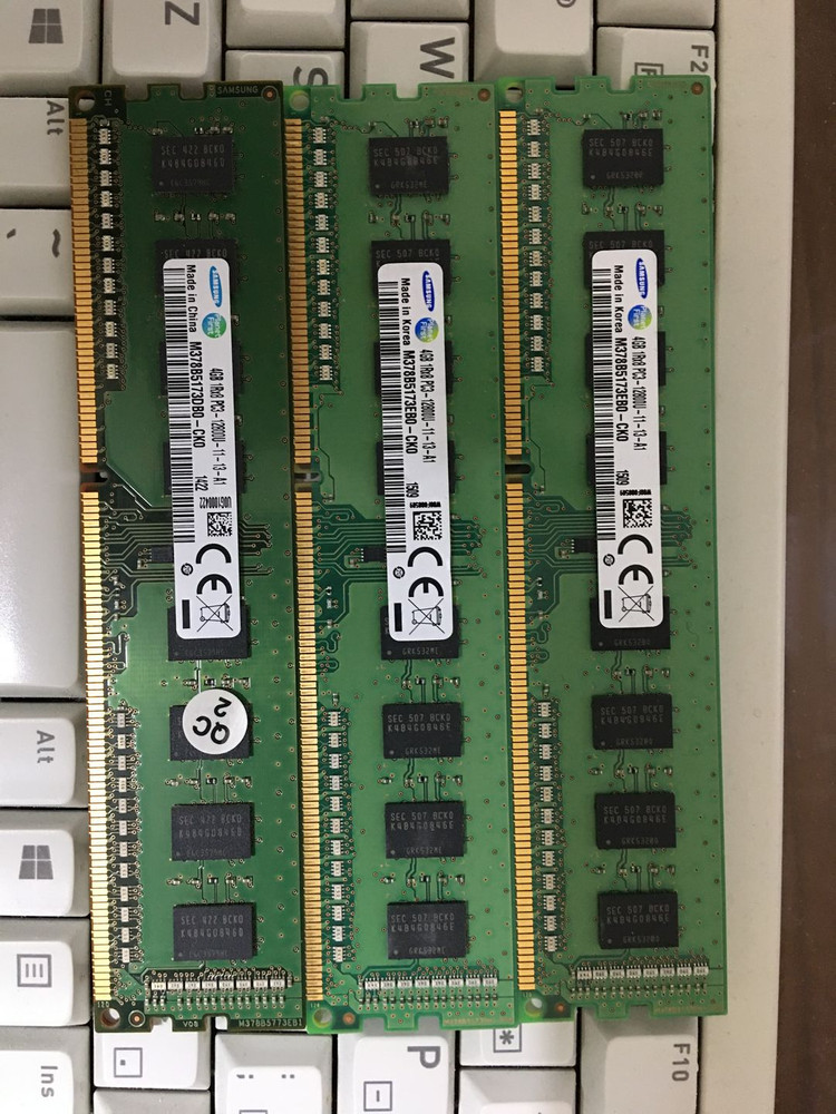 삼성 DDR3 4GB 메모리 3개 세트--0