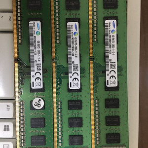 삼성 DDR3 4GB 메모리 3개 세트