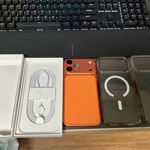 아이폰 17 프로맥스 자급제 256gb s급 팝니다