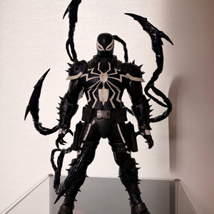 핫토이 에이전트베놈 CMS025 개봉품 판매