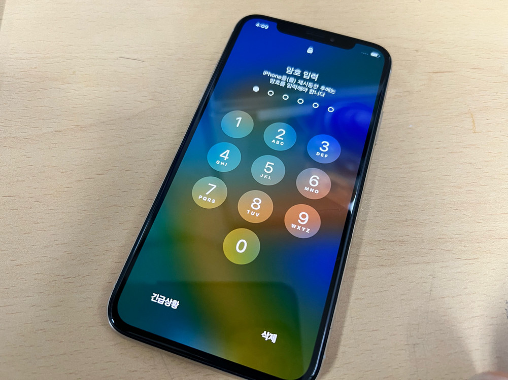 아이폰X 256GB 판매합니다--6