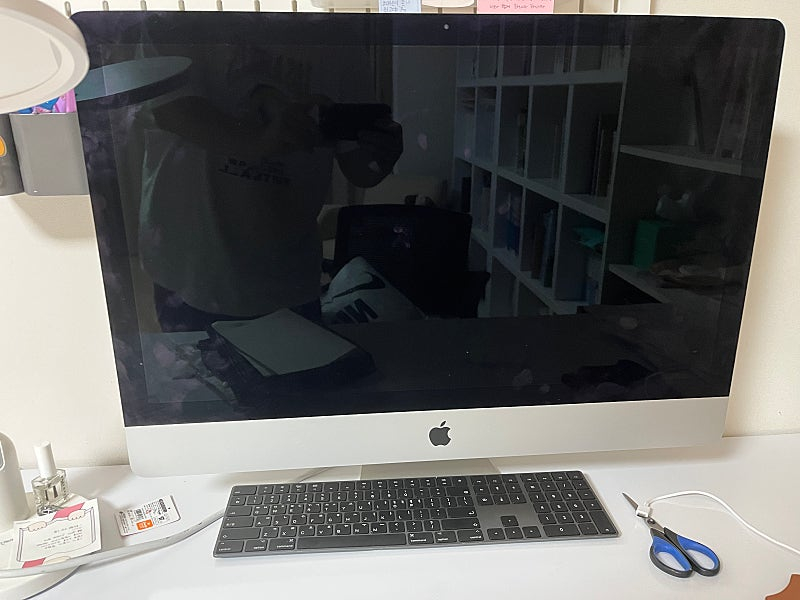 애플 아이맥 2020년형 27인치 (i7 / 32 / 512 / 5500xt) 이미지