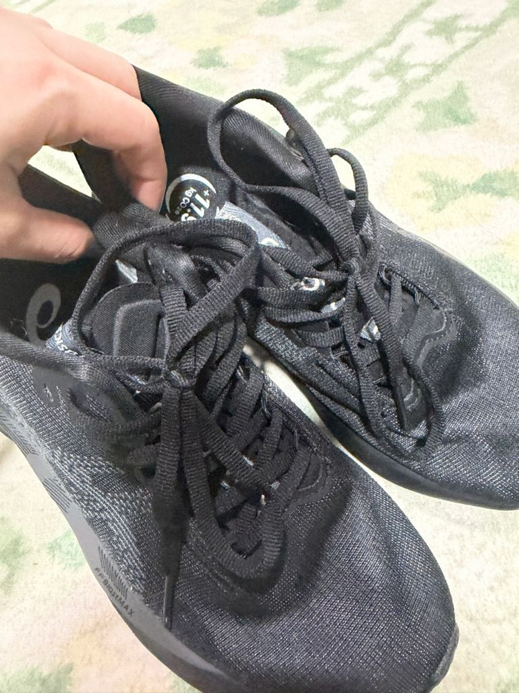 아식스 노바블라스트 노블5 블랙 235 / 러닝화--6