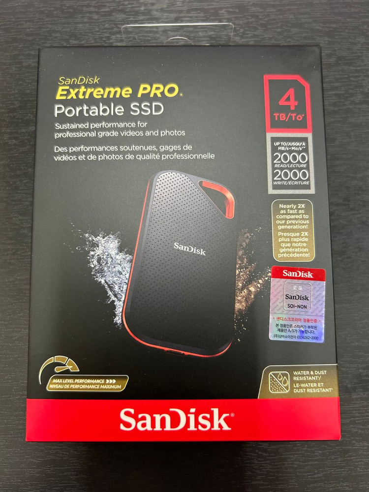 샌디스크 외장 SSD 익스트림 프로 E81 4TB 블랙 미개봉 새상품--0