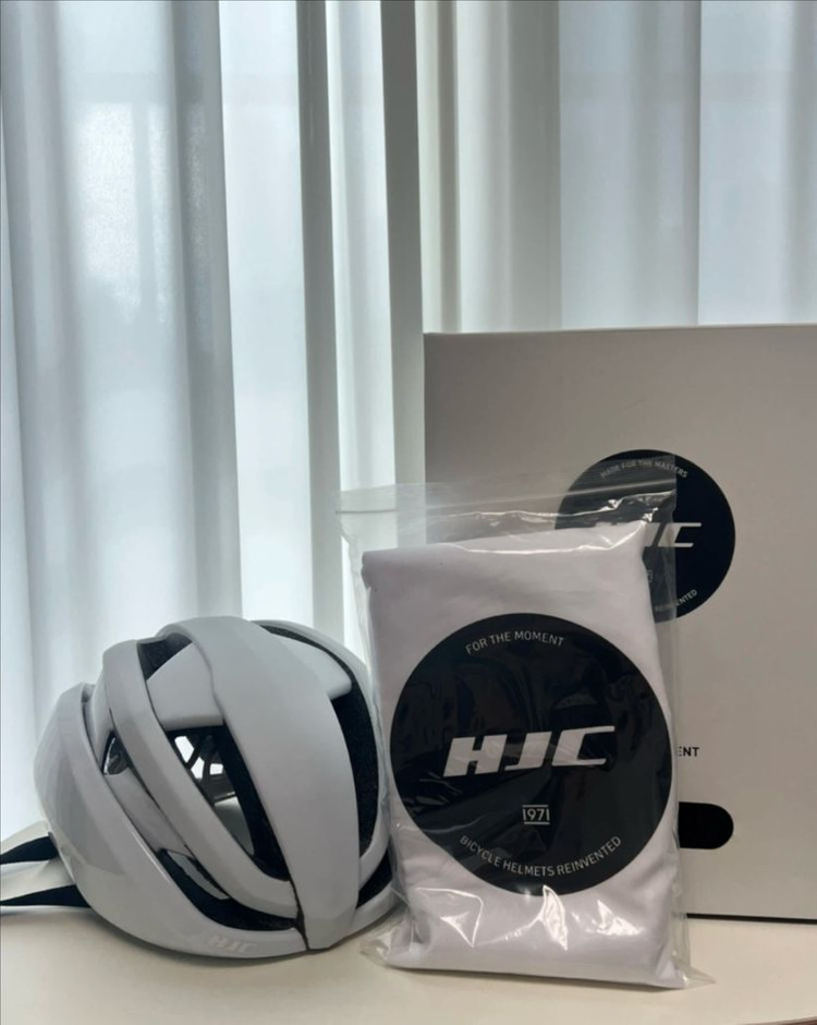 HJC의 IBEX 2.0 자전거 헬멧--8