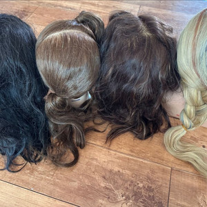 미용 연습용 마네킹 통가발 3개, 어깨까지 있는 통가발 1개