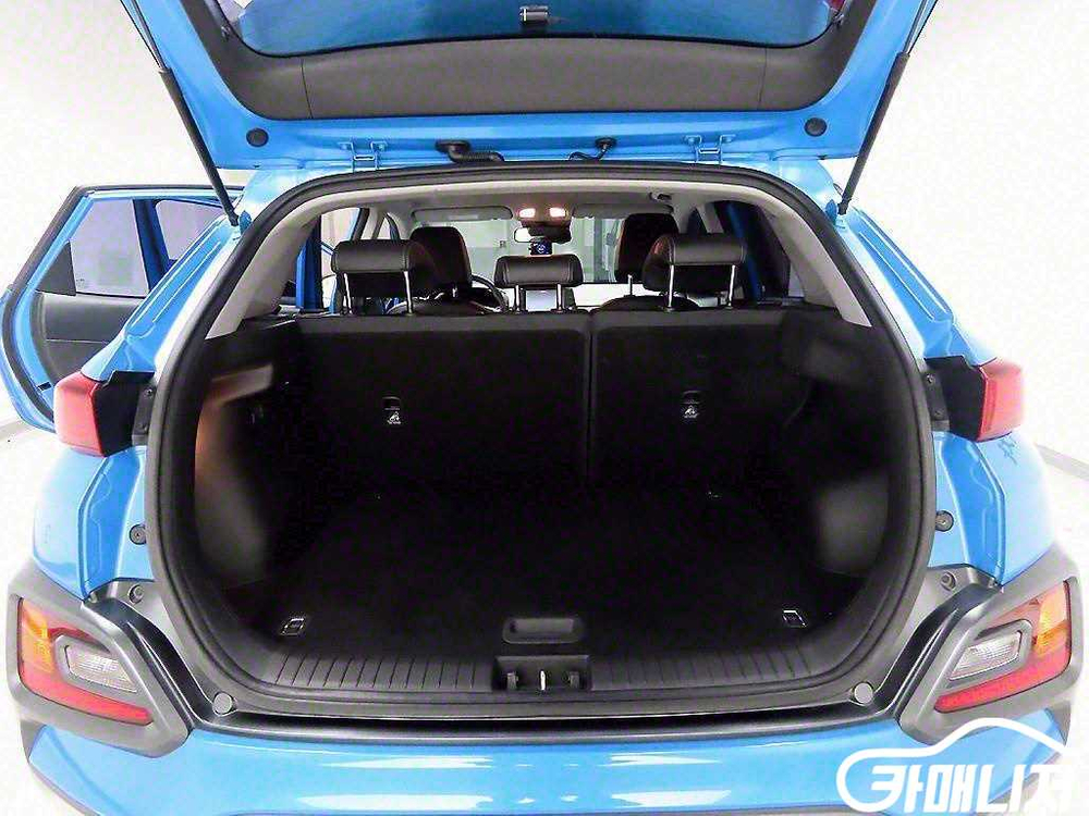 [현대]코나 1.6 터보 2WD 모던 아트 #3월급매--4