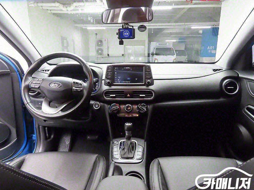 [현대]코나 1.6 터보 2WD 모던 아트 #3월급매--7